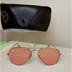 NWOT Pink & Silver Rayban Evolve Avaitors